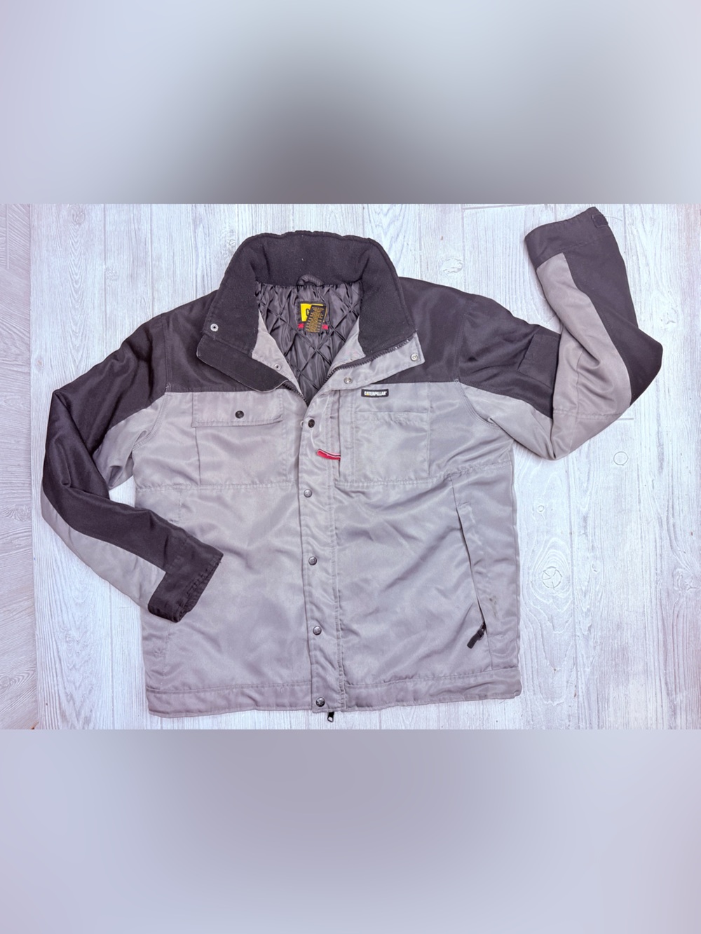 caterpillar Insulated Utility jacket coat with hidden hood zip front xl
